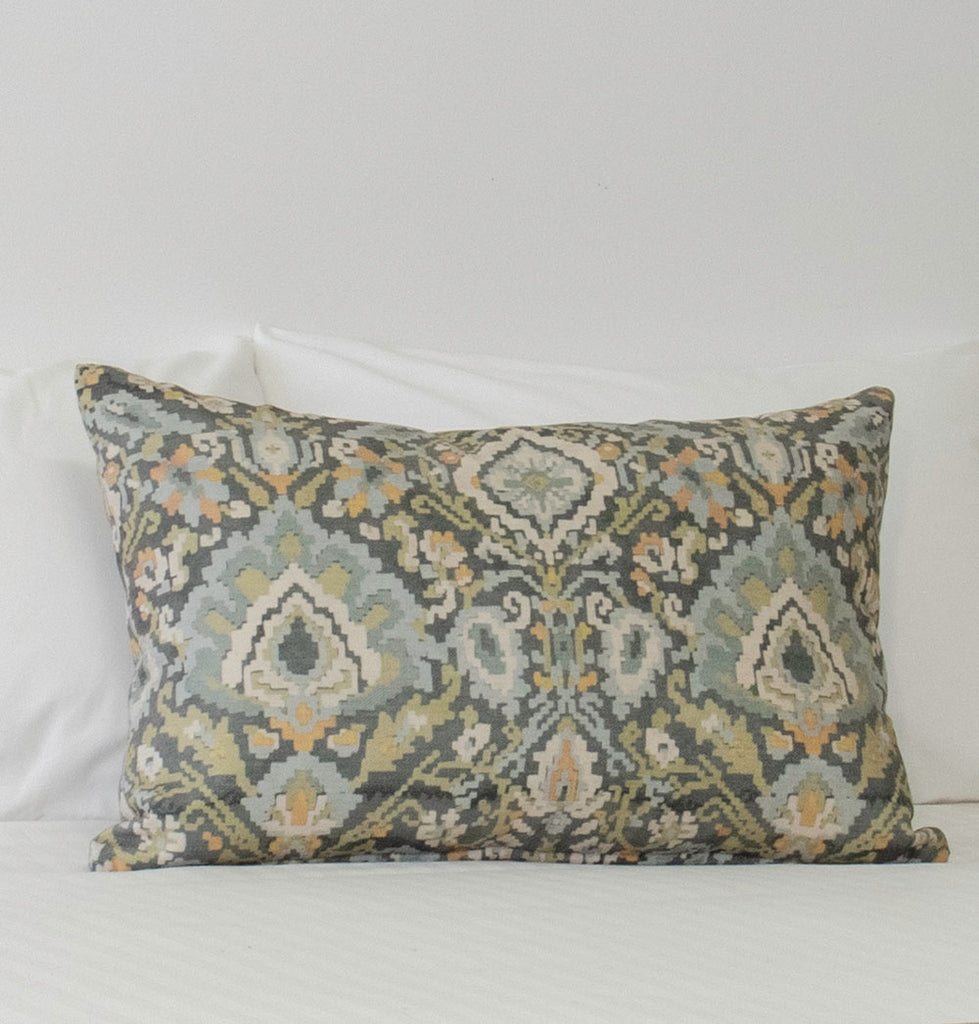 Hotel Bed Runner & Cushions PISTACHIO Mainlinen