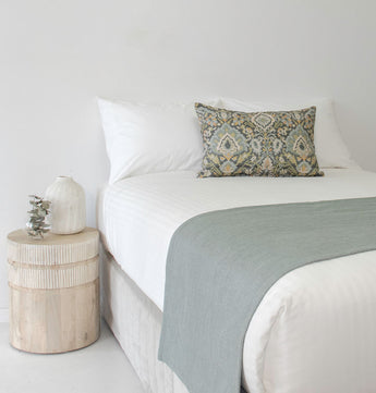 Hotel Bed Runner QUOTE - PISTACHIO